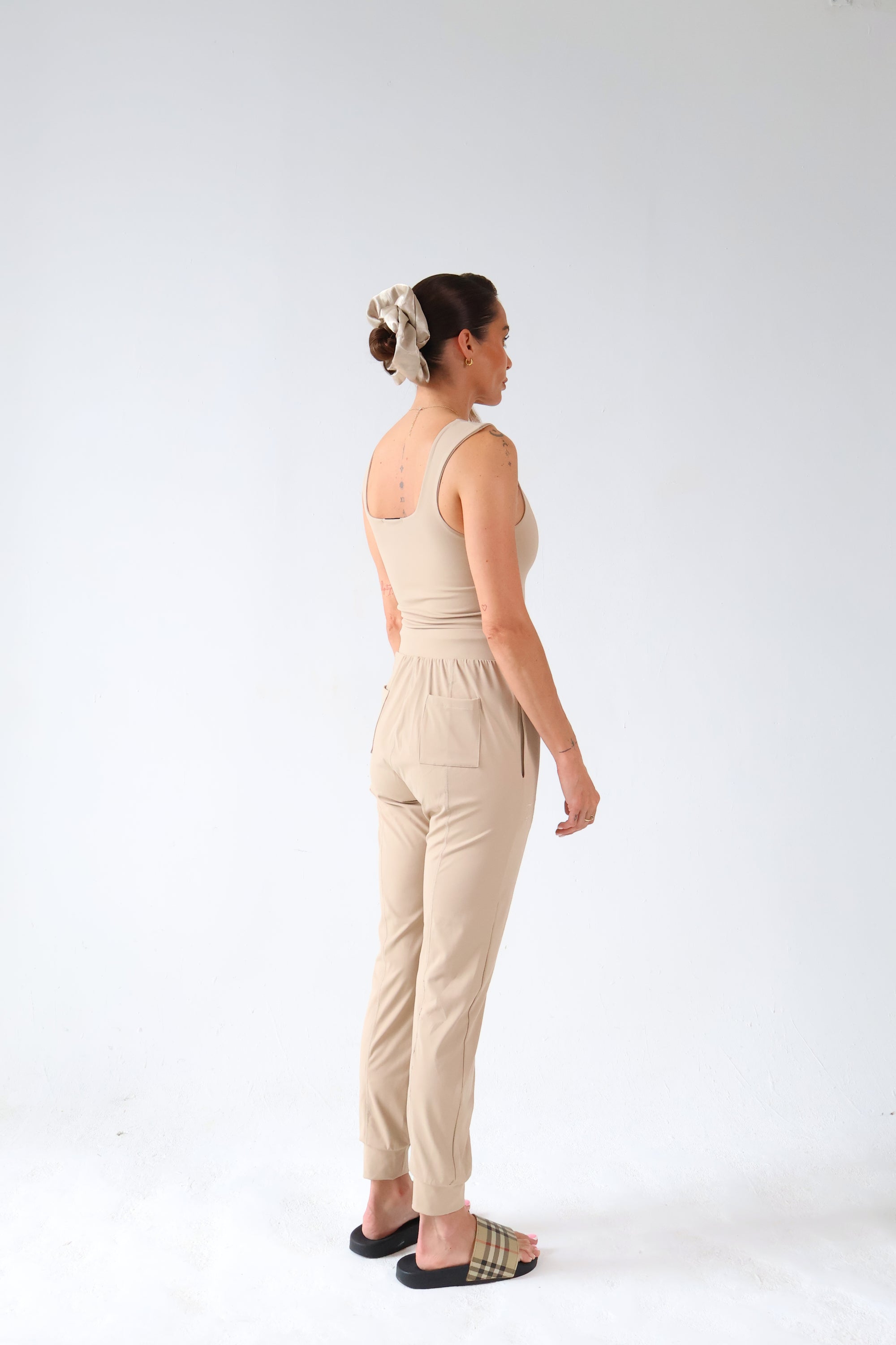 NOT SO BASIC - Jogger Style Trouser in Taupe