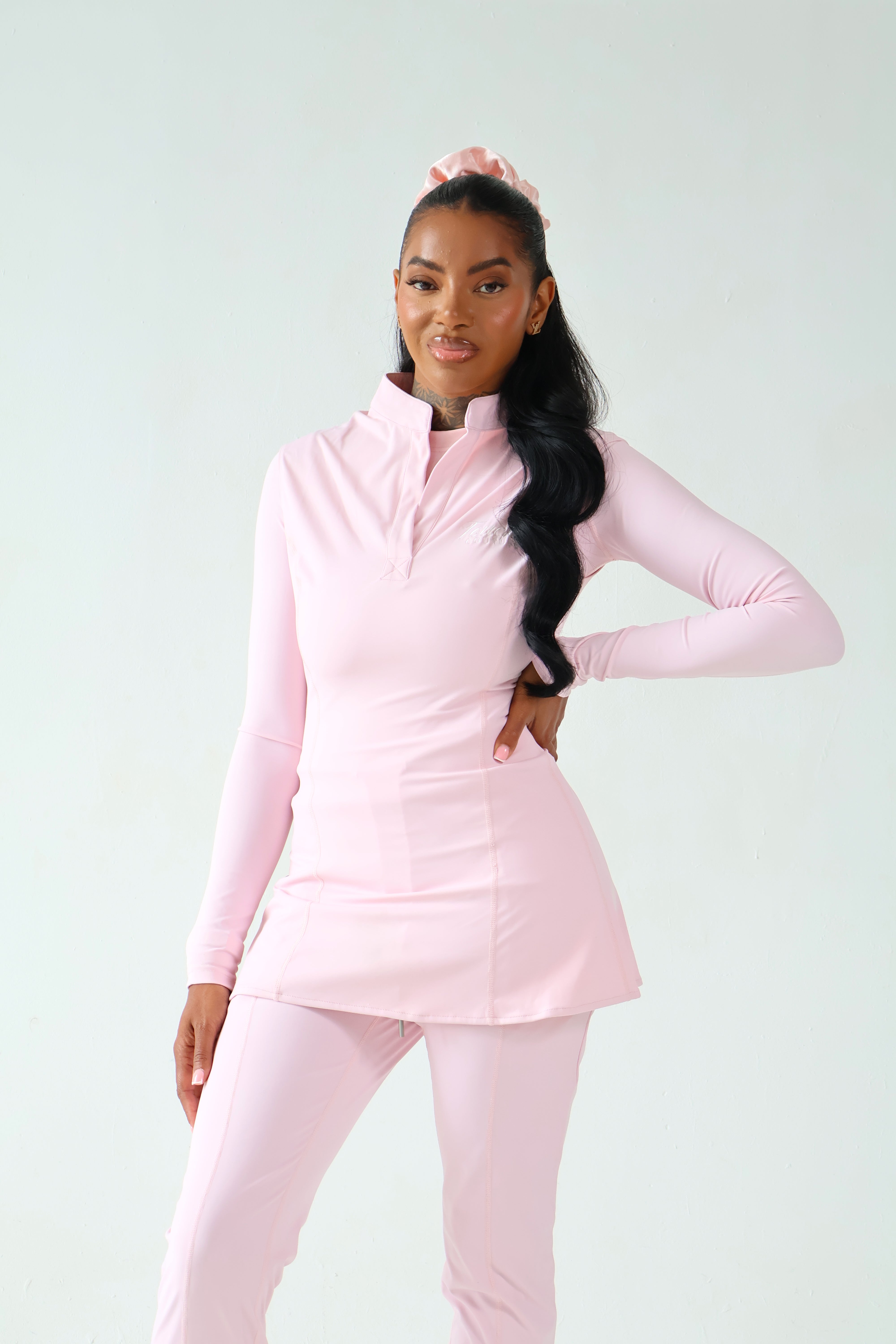 THE CLINIC - Sleeveless Longline Top in Posie Pink – Touché Couture